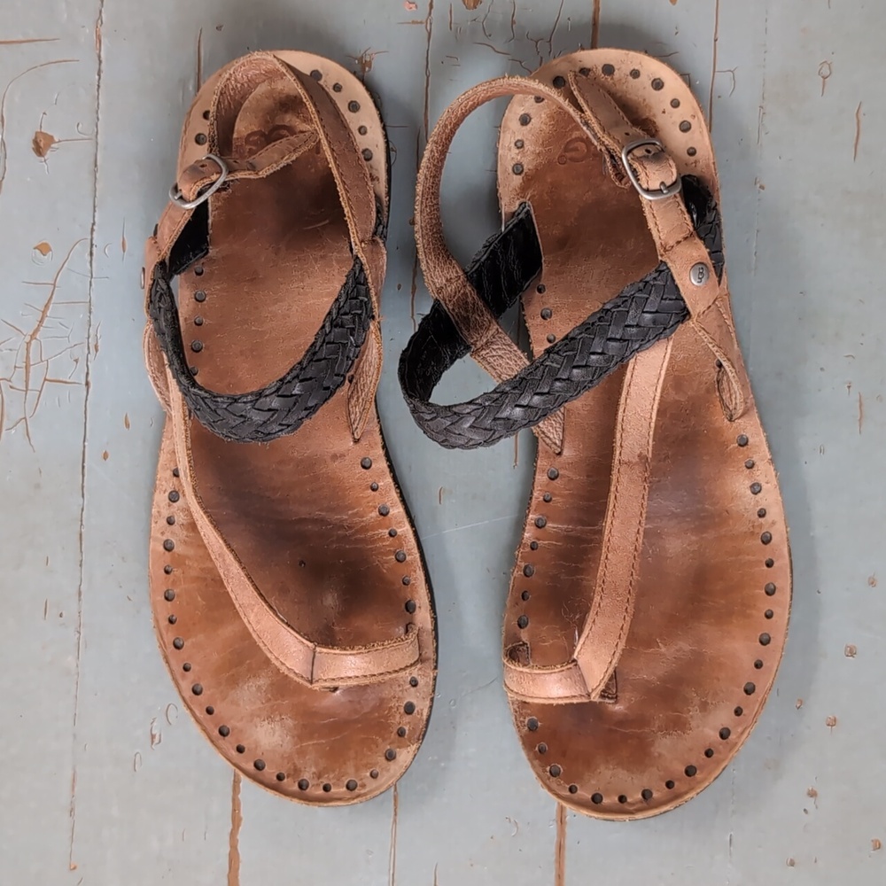Ugg leather thong sandals